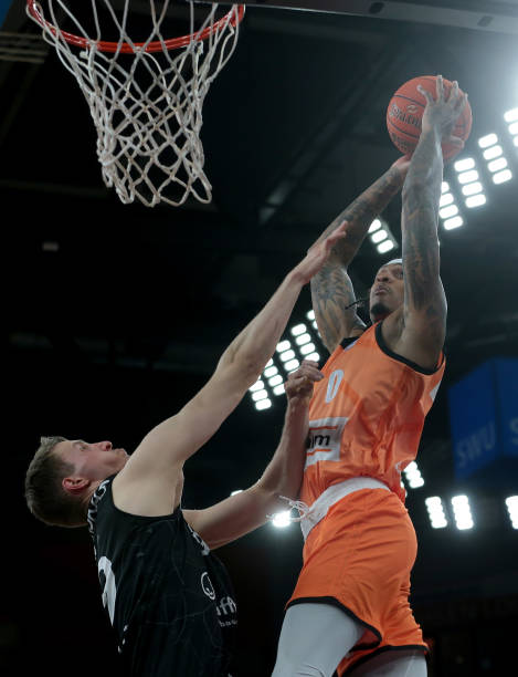 浦后的首个 浦后的首个