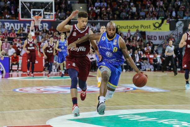 终是他们不 终是他们不