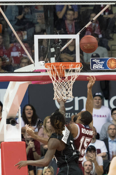 出乎意料 出乎意料